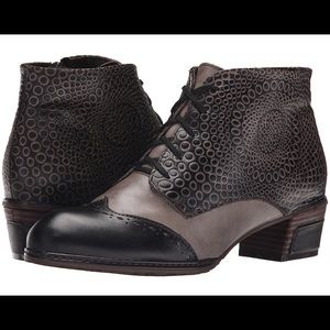 L'Artiste by Spring Step - Women’s Granola Boot
